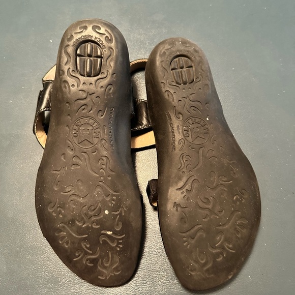 Mephisto Sandals - Picture 3 of 4